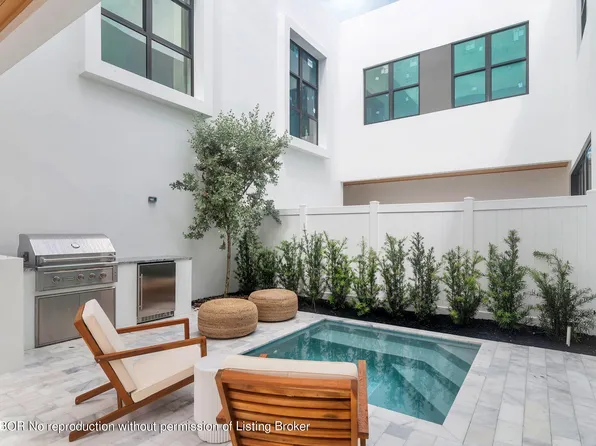 1953 Dock St #1953, West Palm Beach, FL 33401