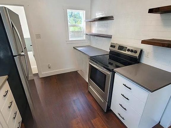 4th image of 14408 38th Ave