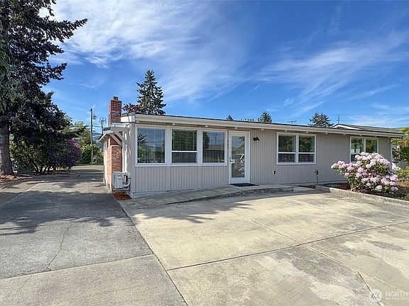 2nd image of 405 W Bell Street