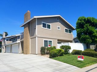 320 Santa Isabel Ave, Costa Mesa, CA 92627