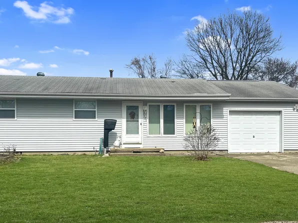 1521 Gleason Dr, Rantoul, IL 61866