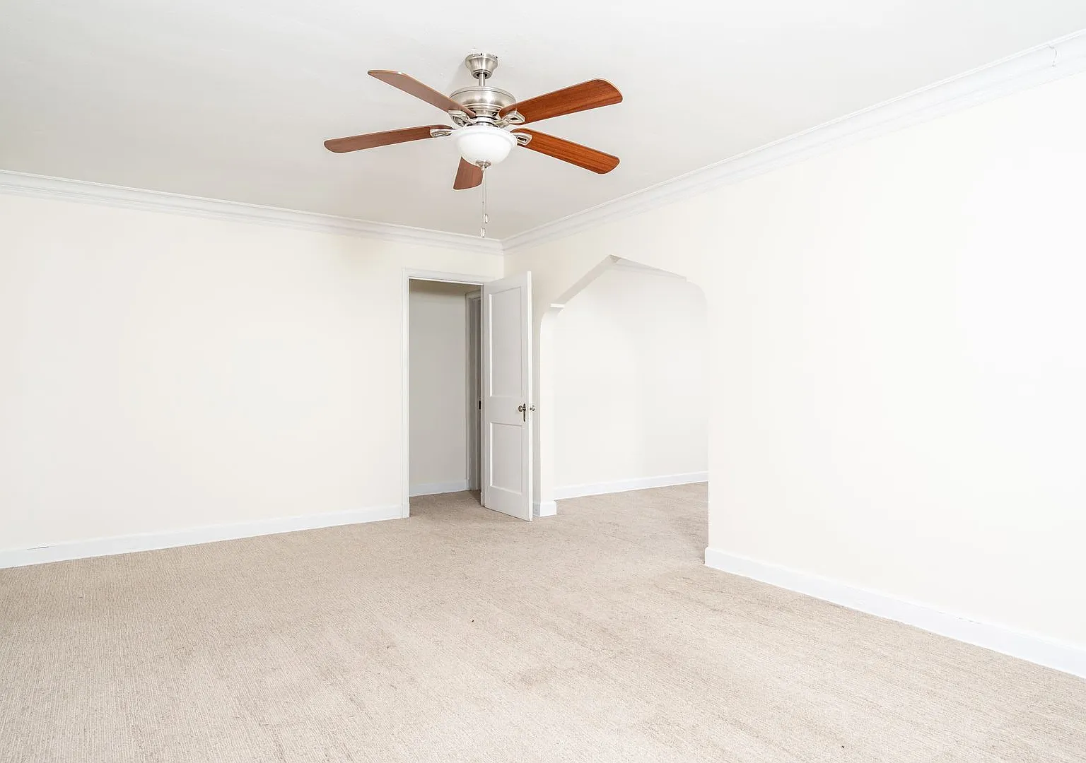 2065 Niles Ave — Photo 3