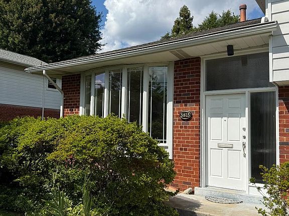3rd image of 5815 Folkstone Rd