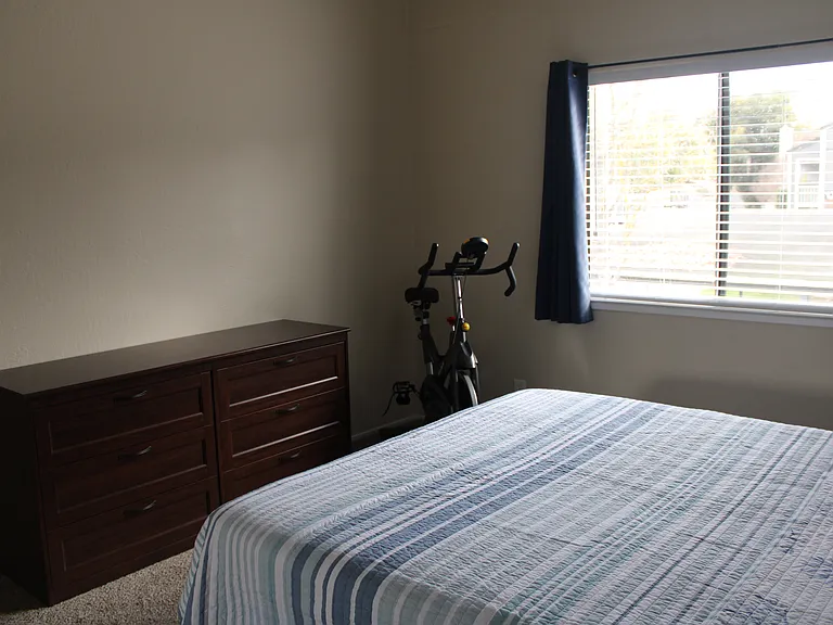1216 Maywood Ln — Photo 18