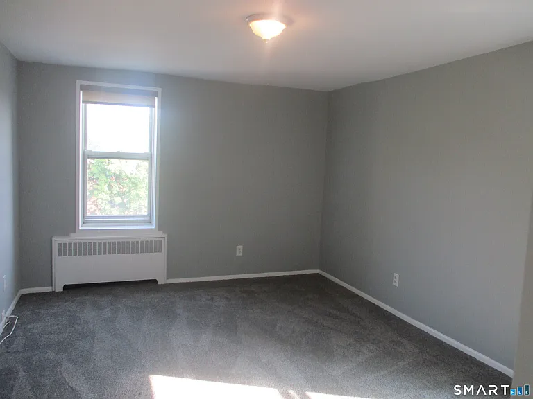 45 Maple St #4J — Photo 10