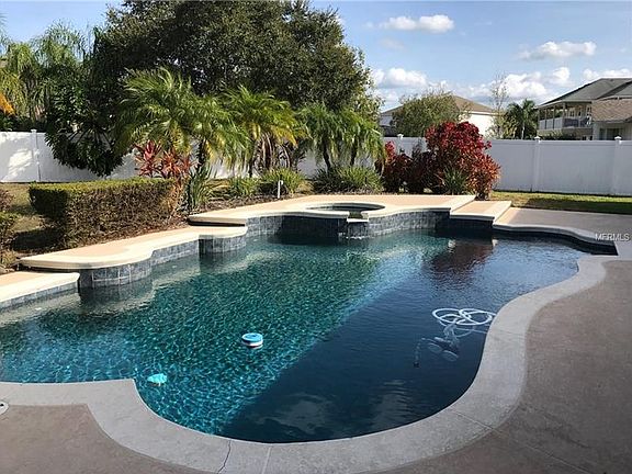 5th image of 1907 Cascades Cove Dr