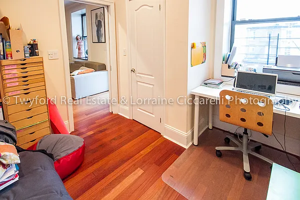 Rented by Twyford Real Estate | media 31