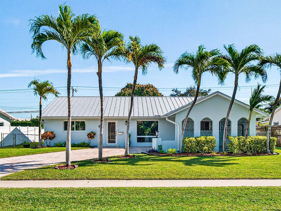 1st image of 1200 SW 12th Terrace