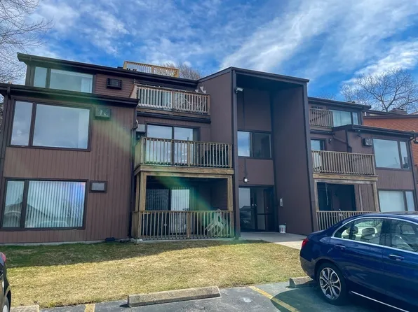 68 Prospect St APT C, Fall River, MA 02720