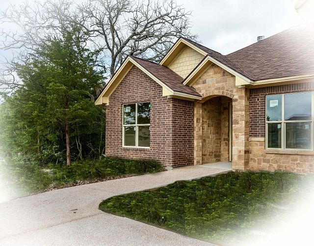 1st image of 4643 River Rock Dr