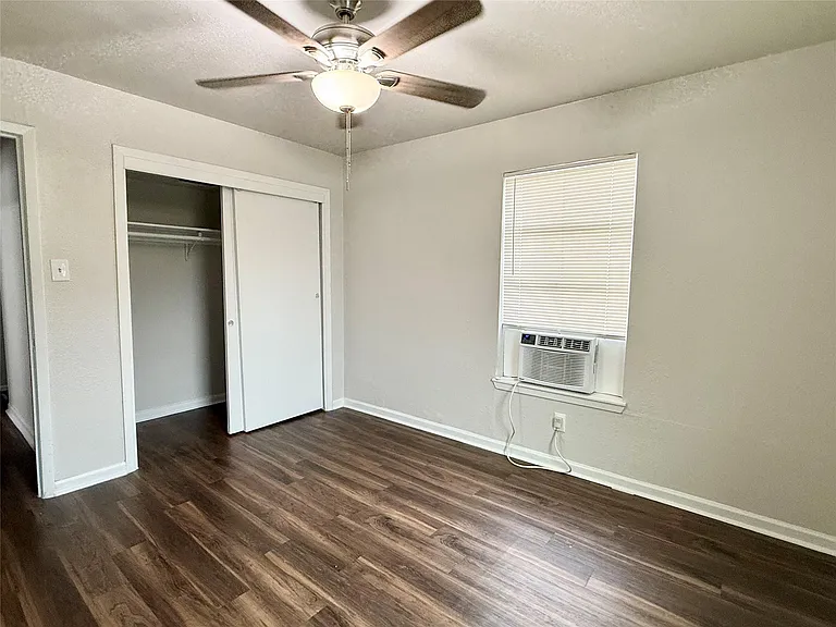 7427 Avenue I #D — Photo 11