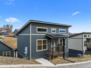1654 Veterans Blvd, Sevierville, TN 37876