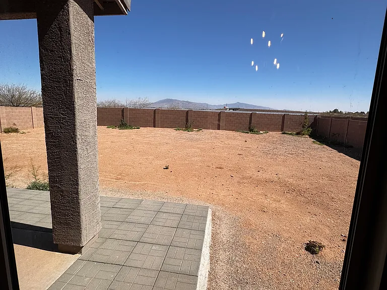 4901 E Julian Wash Dr — Photo 15