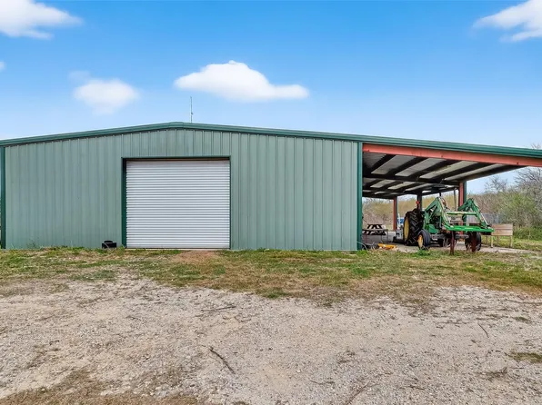 8525 Spell Rd, Needville, TX 77461