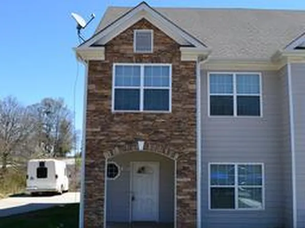 103 Nizzear Ln, Carrollton, GA 30117