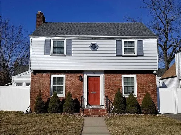2428 Central Ave, Baldwin, NY 11510