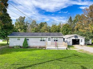 11220 S Lake Rd, Pavilion, NY 14525