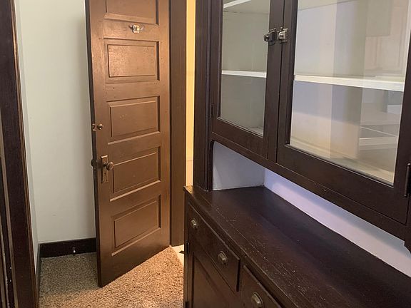 3rd image of 310 S Patterson Blvd #1