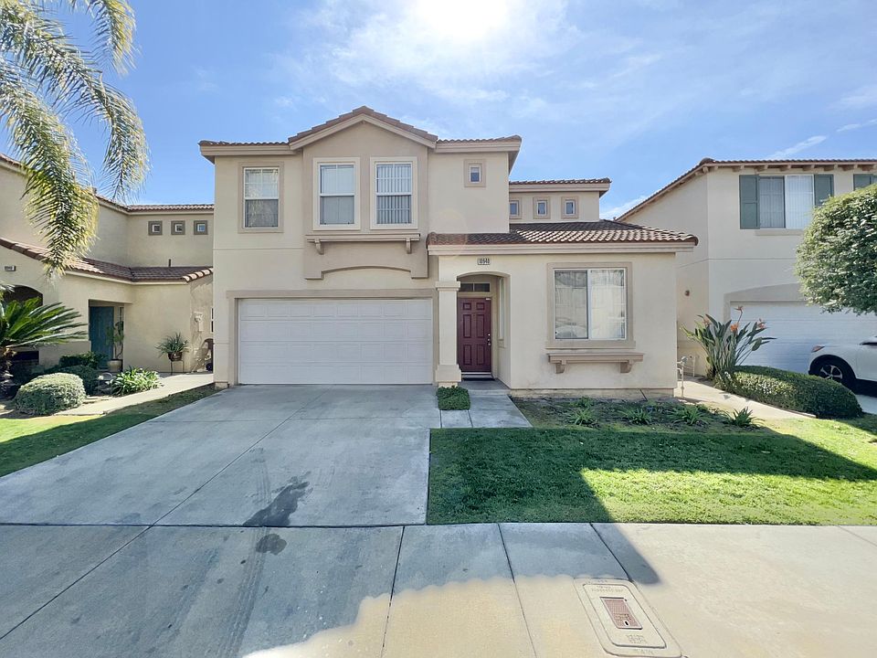 1st image of 10940 Las Flores Dr