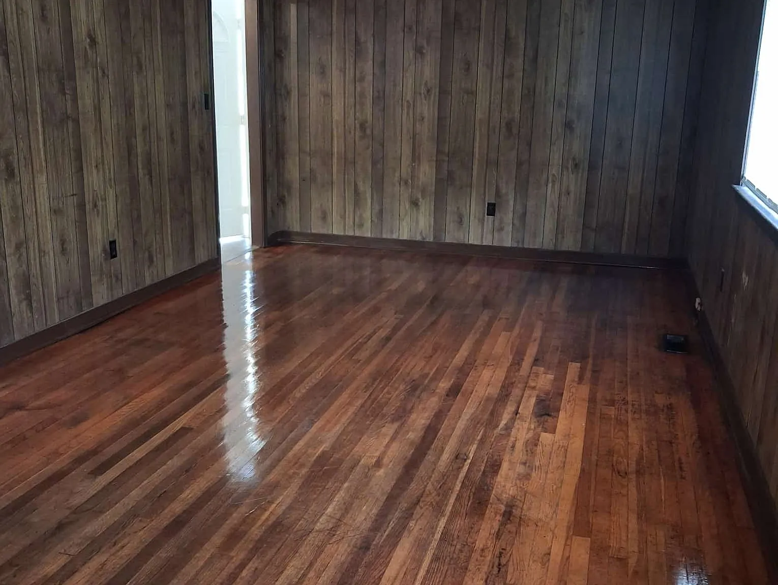 222 Rowland Avenue - 1 — Photo 4