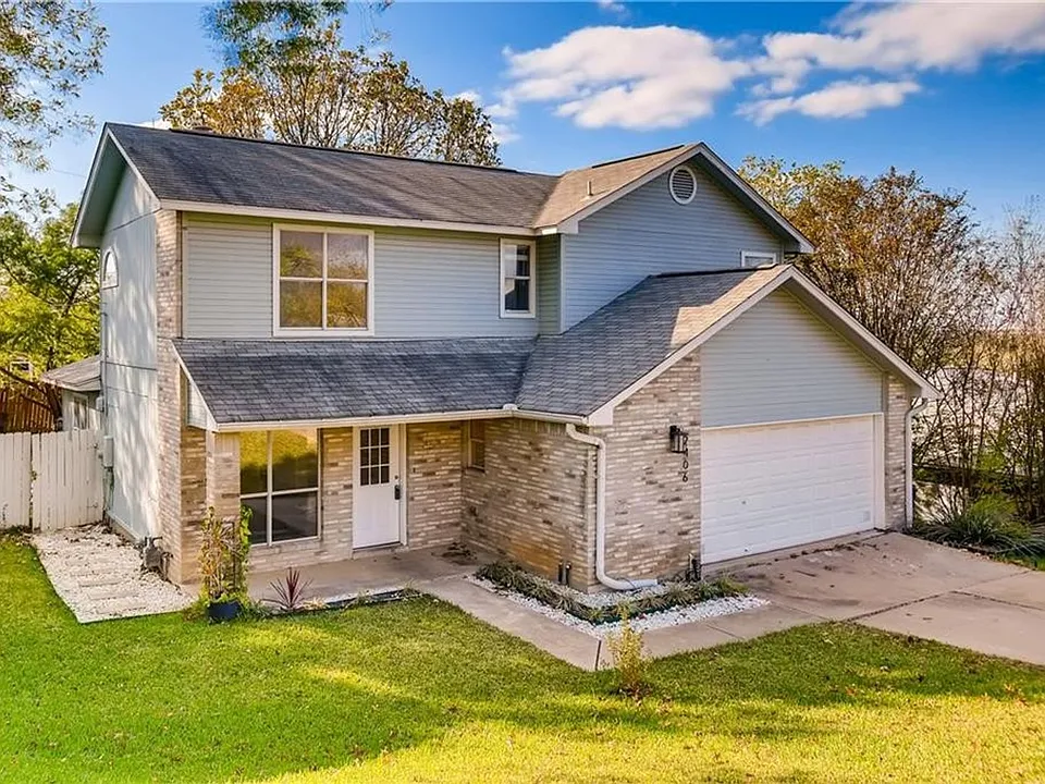 2406 Stirrup Dr