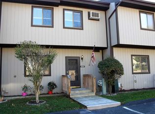 6906 Chelsea Cv N, Hopewell Junction, NY 12533