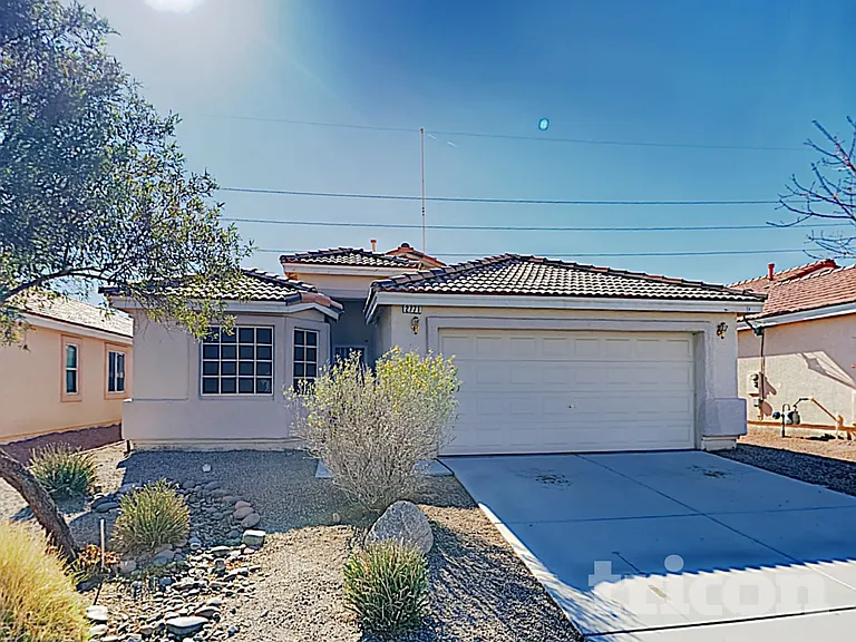 2771 Bridleton Ave — Photo 2