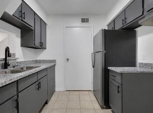 12610 Ashford Meadow Dr APT B, Houston, TX 77082