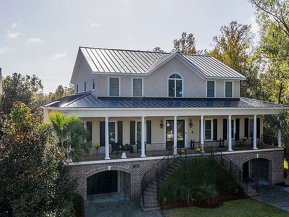 5th image of 1709 Indigo Island Dr