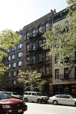 Rented by Dom & E Property Management | media 37