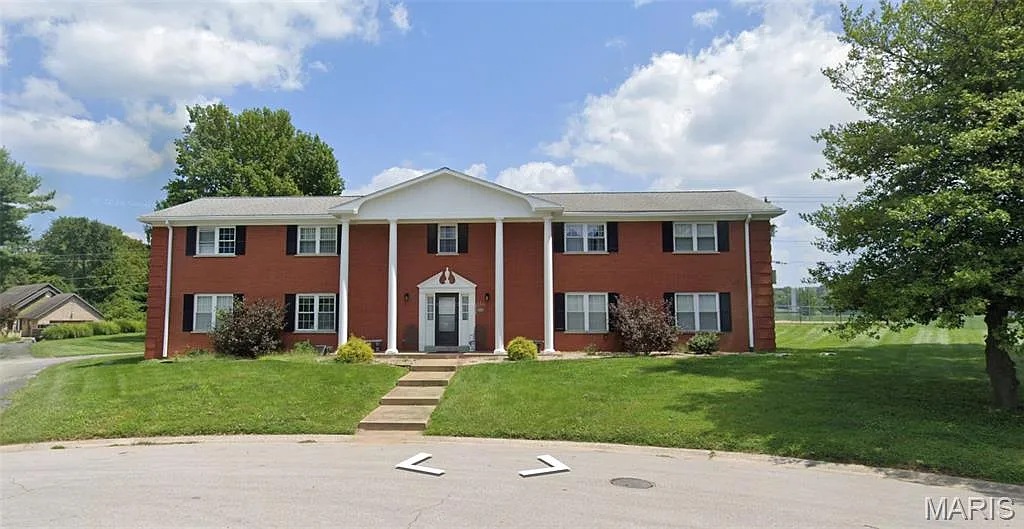 2 bed, 2.0 bath, 1280 sqft, $1,295 — Photo 1