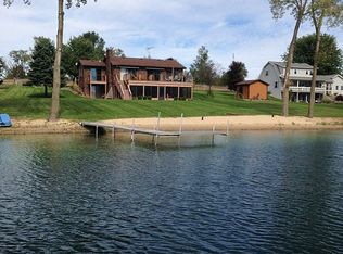 16895 Tomahawk Trl, White Pigeon, MI 49099