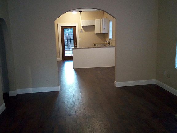 2nd image of 226 Leon Ave