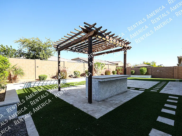 8544 W Midway Ave — Photo 39