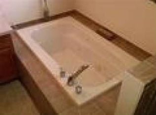 806 E Upper Terrace Ln, Colbert, WA 99005