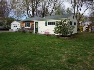 6 Rondeau Rd, Bellingham, MA 02019