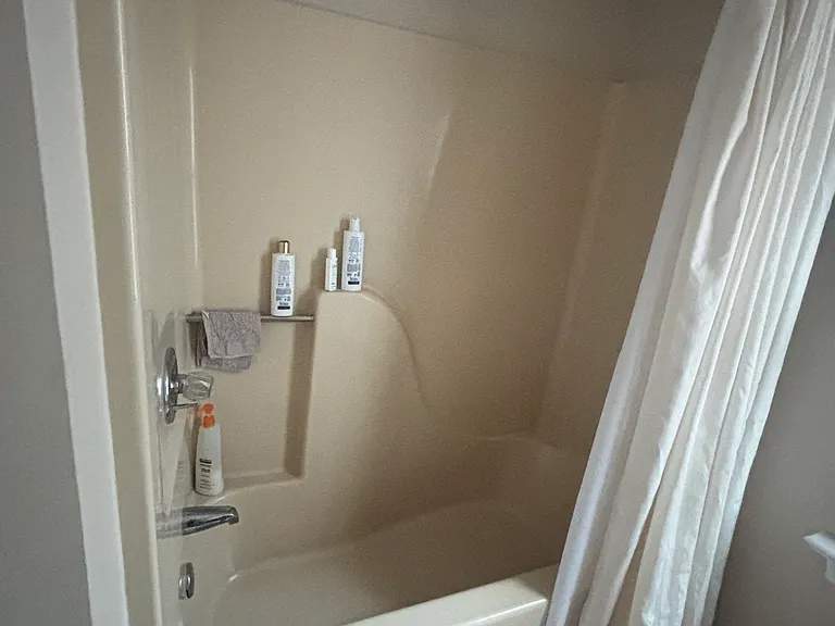 7232 Snaffle Ln — Photo 2