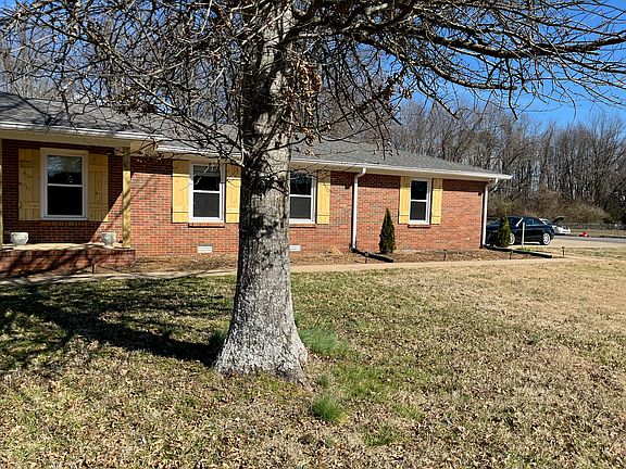 3rd image of 2374 Braxton Bragg Dr