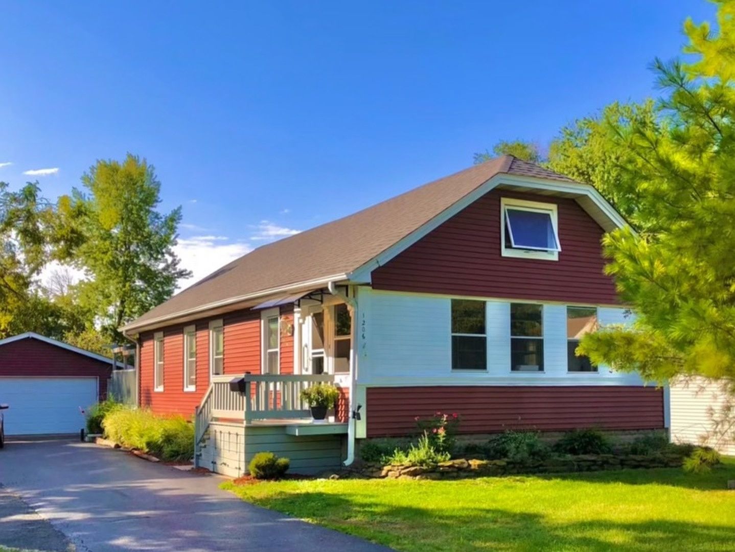 1206 Prairie St, Aurora, IL 60506 Zillow