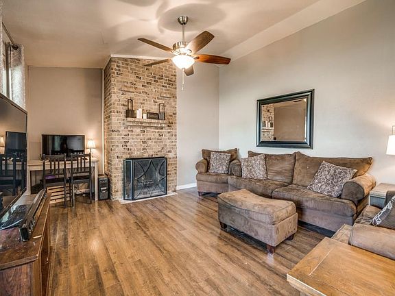 4th image of 217 Kenshire Dr