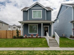 1751 NW 6th Ave, Oak Harbor, WA 98277