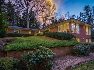 57 Stuyvesant Rd, Asheville, NC 28803