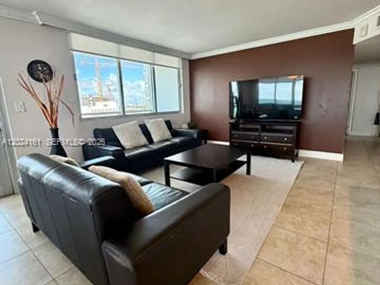 7135 Collins Avenue Cu #815 — Photo 6