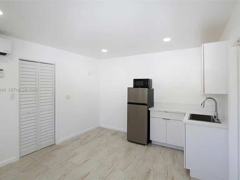 13797 SW 20th St — Photo 9