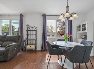 16 Salisbury Cir, Brampton, ON L6V 2Z6