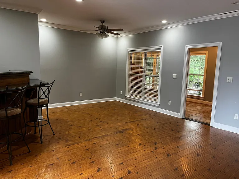 3485 Lenox Dr — Photo 6