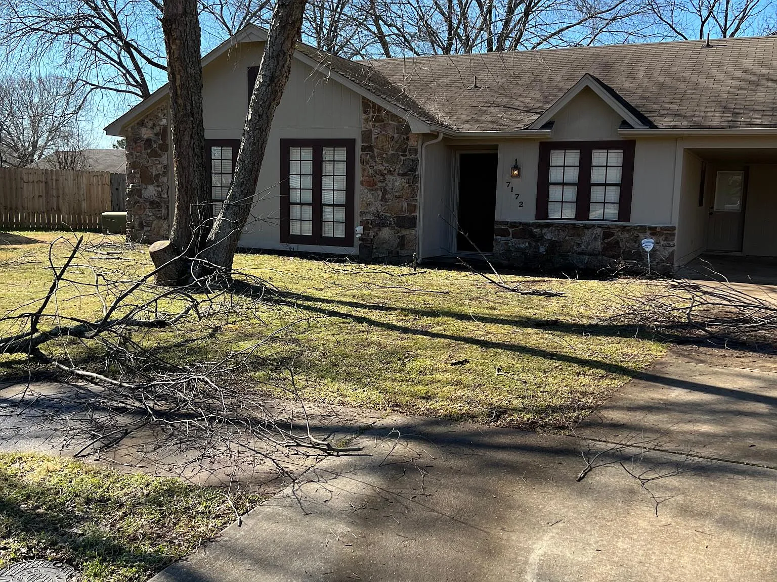 3 bed, 1400 sqft, $1,650 — Photo 2