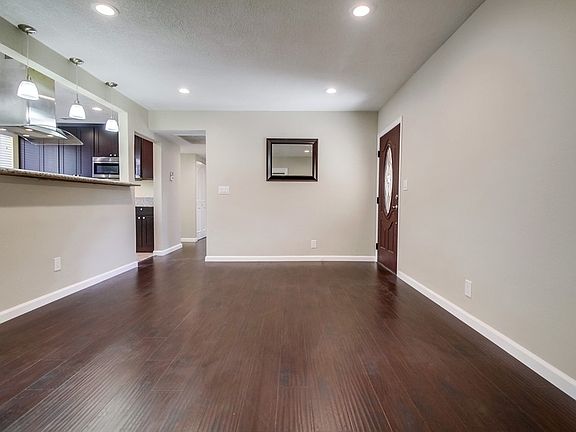 4th image of 12035 Los Coyotes Ave