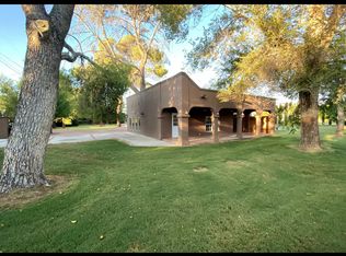 225 Country Club Rd, El Paso, TX 79932