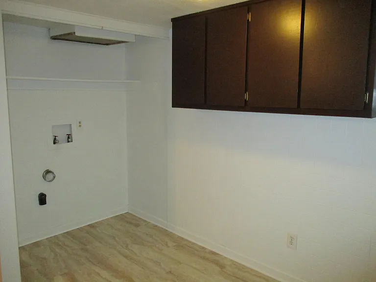 102 Westcliff Center St #D — Photo 10